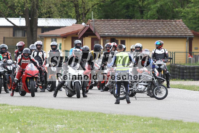 Archiv-2025/10 23.04.2025 Cornu Master School ADR/rot-rouge/unklar